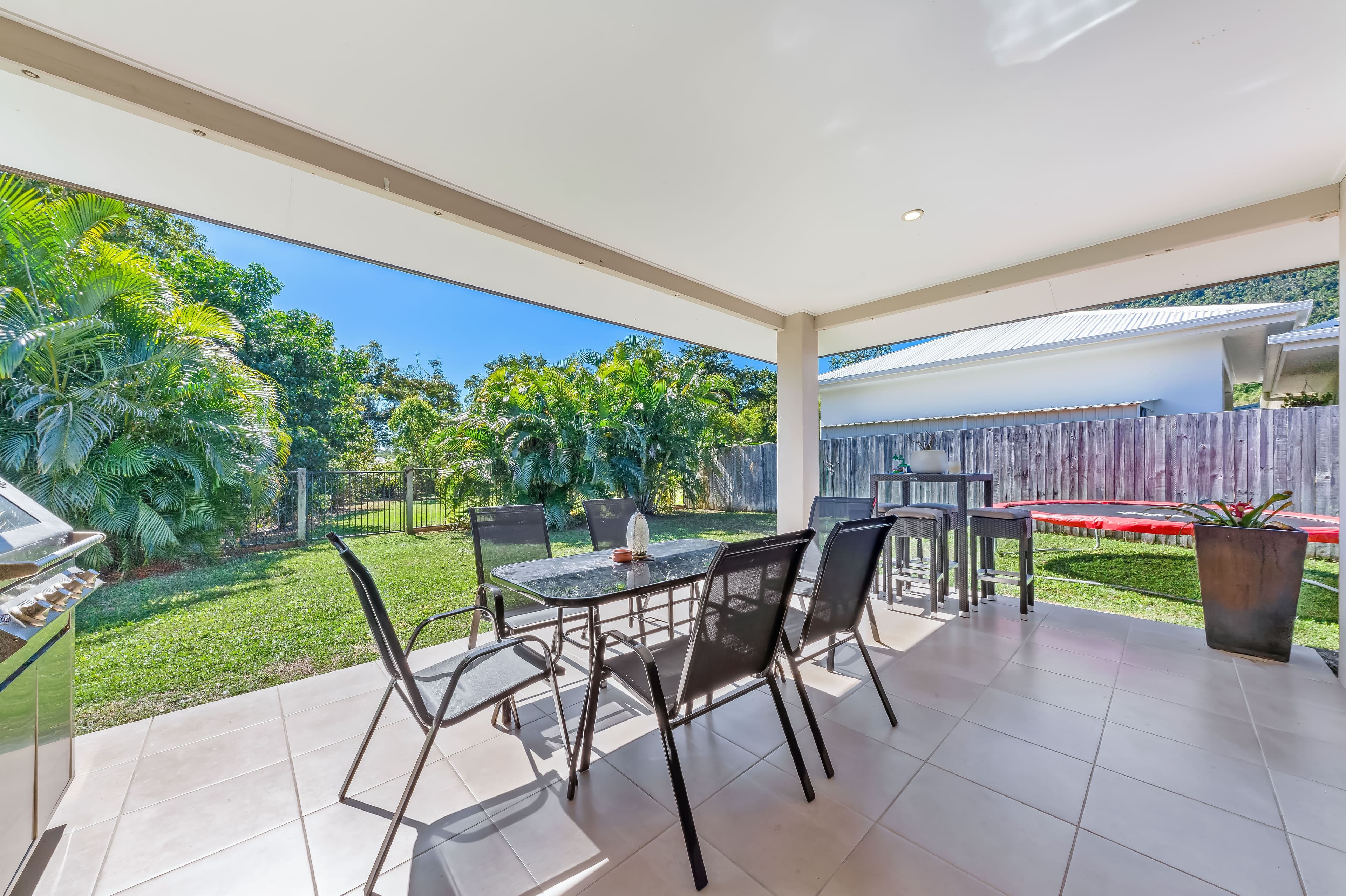 11 Twin Creek Court, Cannonvale QLD 4802, Cannonvale - Thumbnail 6
