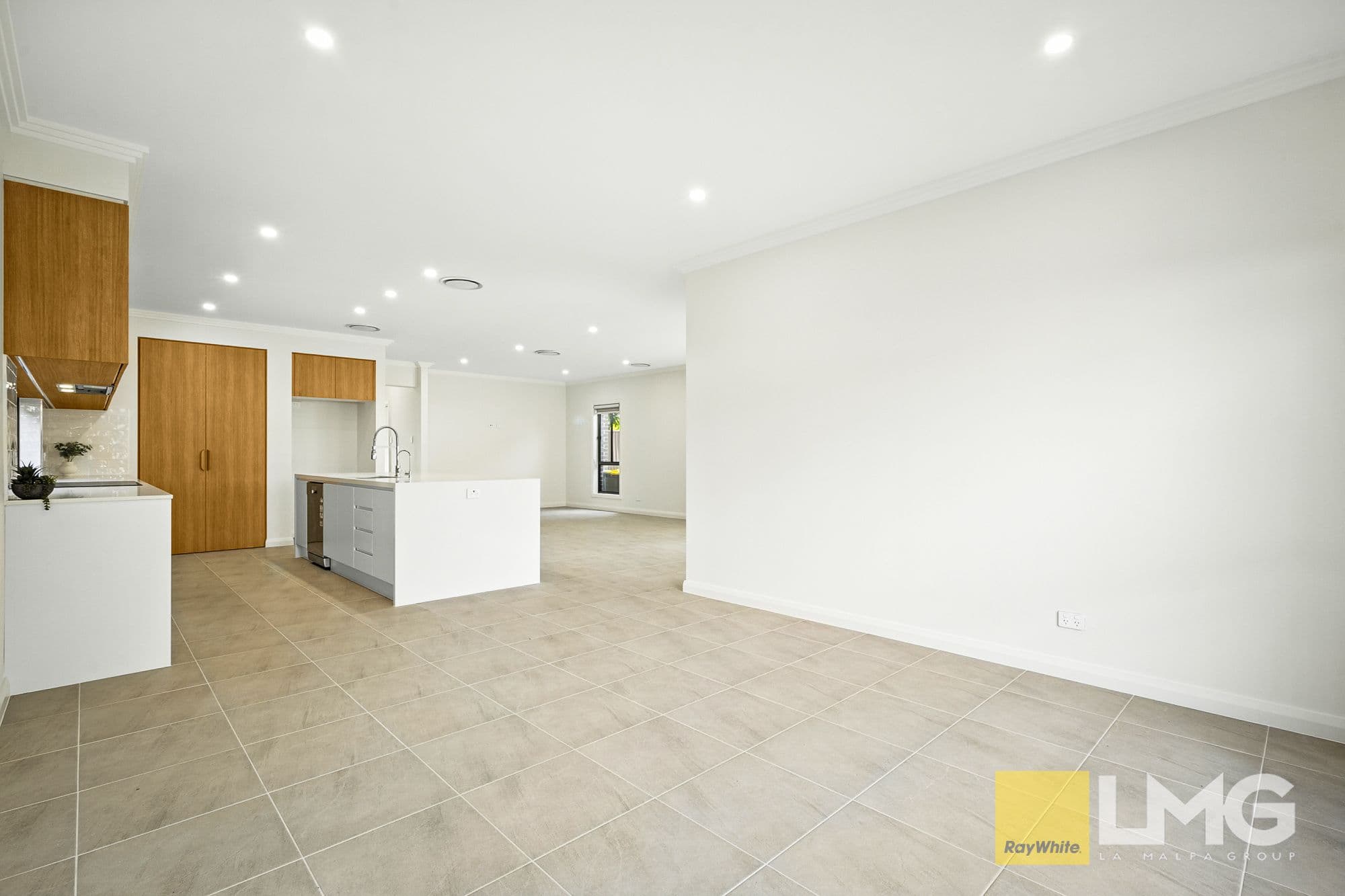 36 Links Avenue, Cabramatta NSW 2166, Cabramatta - Thumbnail 6