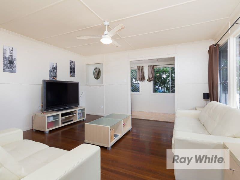 34 Bilambil Street, BANYO QLD 4014, Banyo - Thumbnail 3