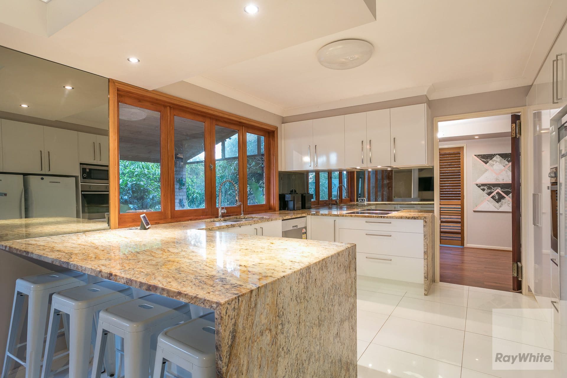 84 Hibiscus Drive, Mount Cotton QLD 4165, Mount Cotton - Thumbnail 2