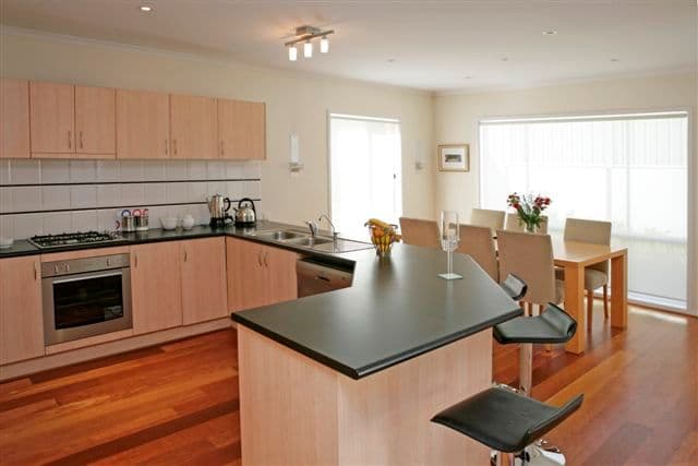 18 Mariner Avenue, SEACLIFF PARK SA 5049, Seacliff Park - Thumbnail 2