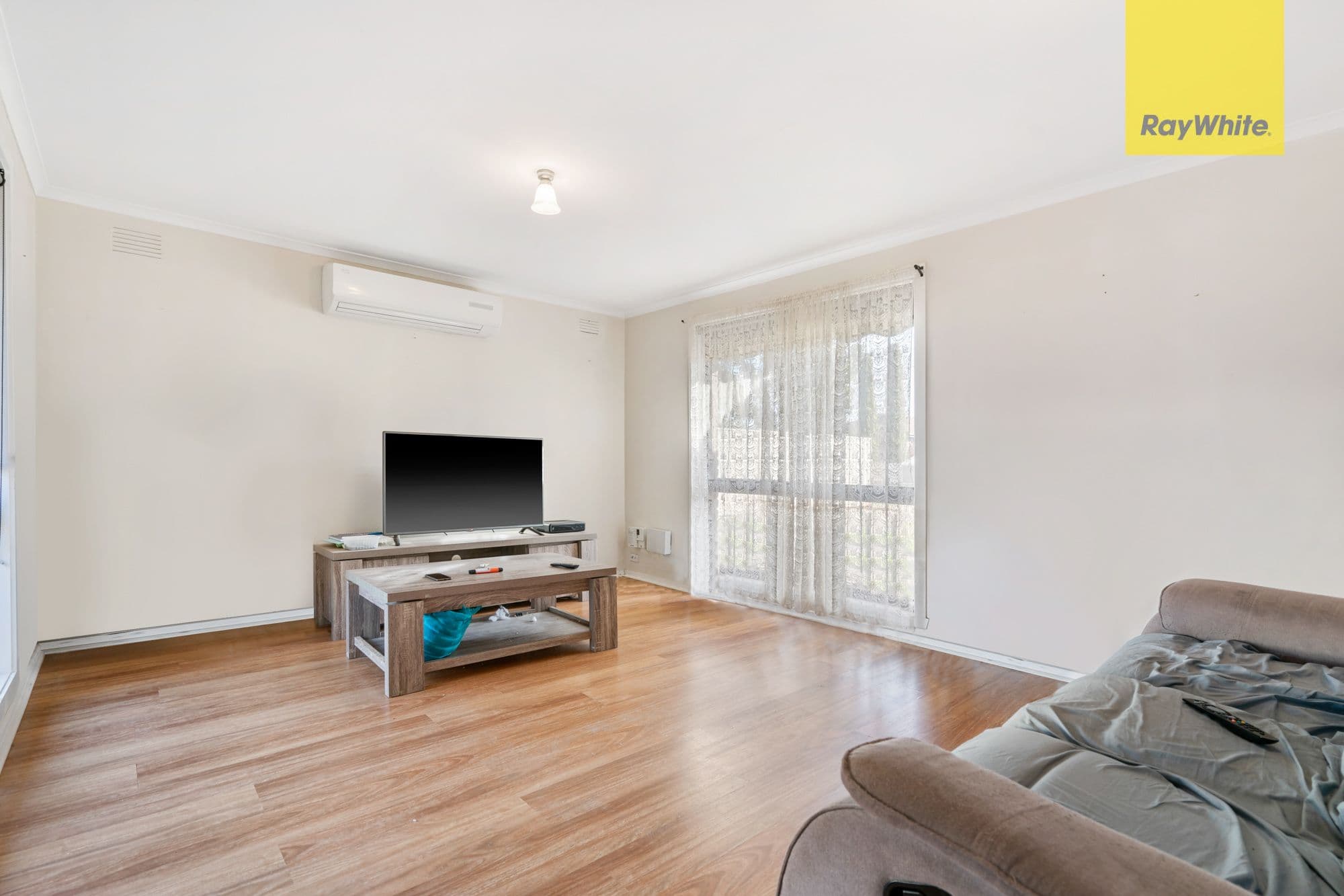 6 Hurley Street, Melton VIC 3337, Melton - Thumbnail 5