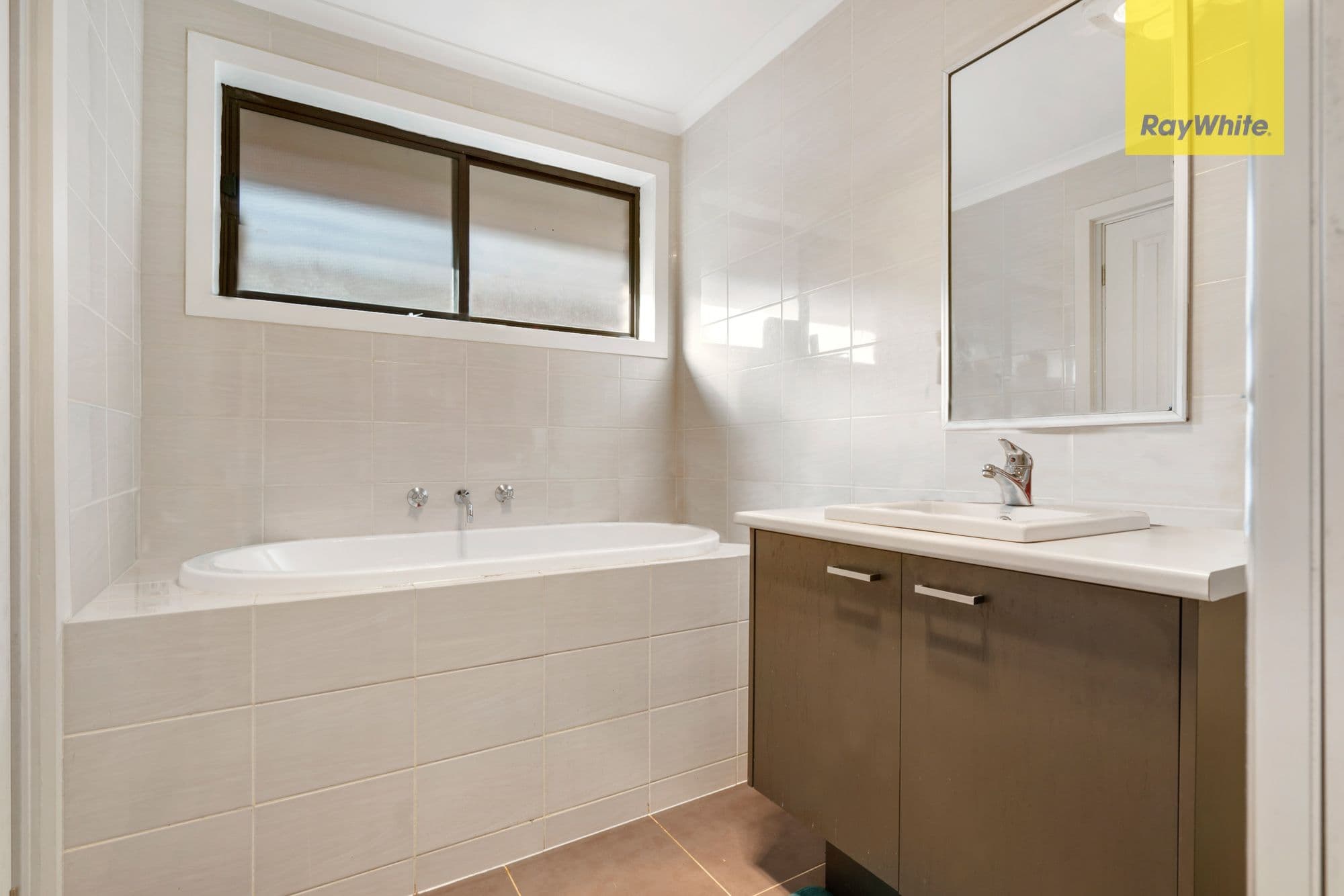 6 Hurley Street, Melton VIC 3337, Melton - Thumbnail 7