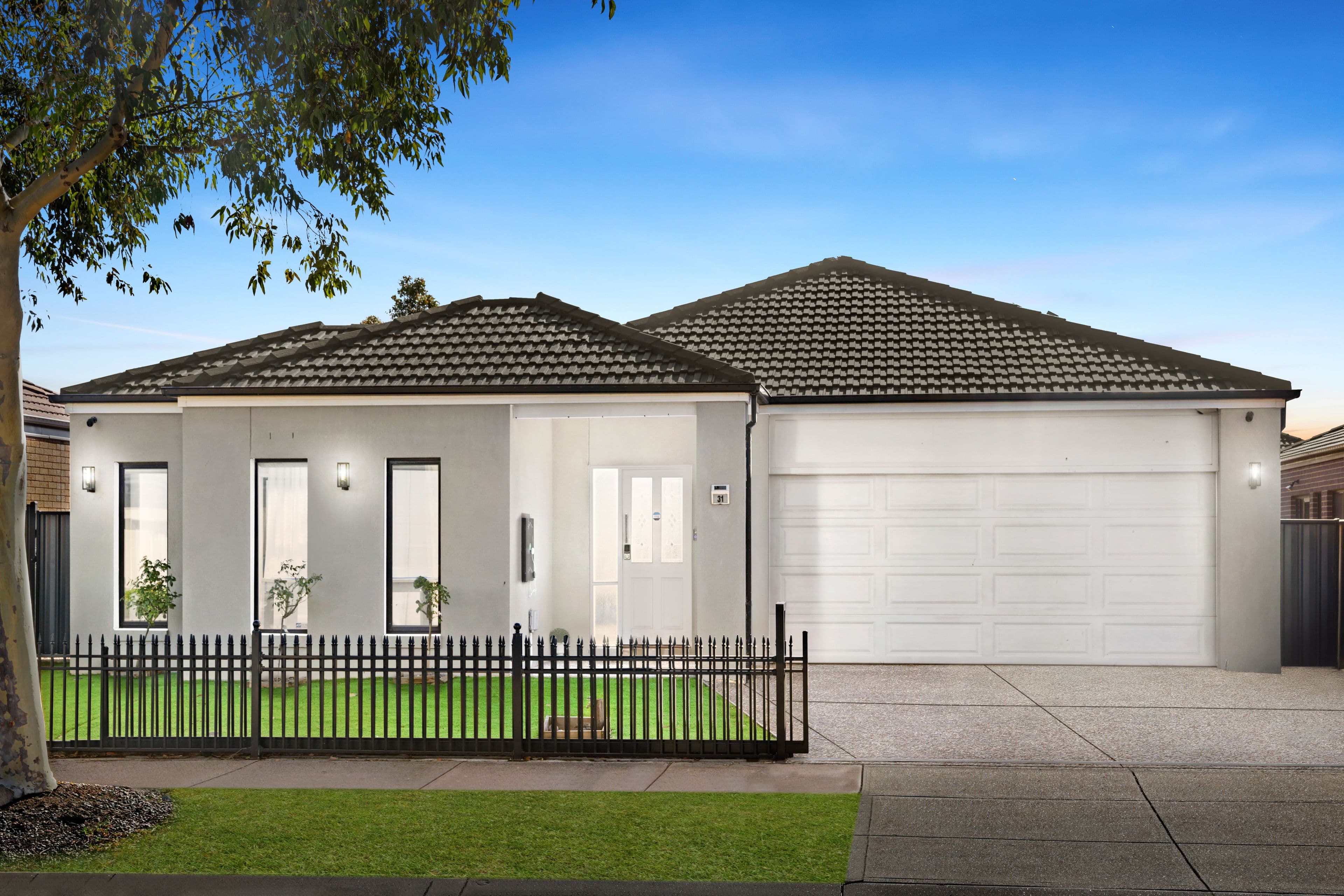 31 Paddington Street, Craigieburn VIC 3064, Craigieburn - Image 1