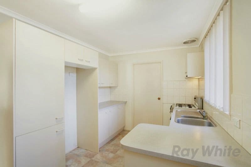 6 Crescent Street, NOBLE PARK VIC 3174, Noble Park - Thumbnail 2