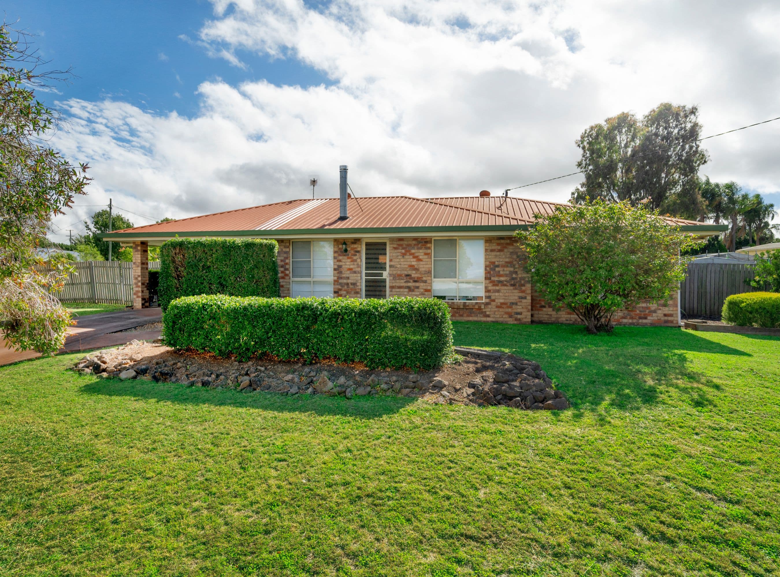 17 Stratford Drive, Wyreema QLD 4352, Wyreema - Image 1