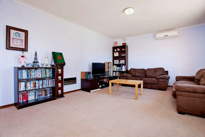 31 Libau Avenue, BELL PARK VIC 3215, Bell Park - Thumbnail 2
