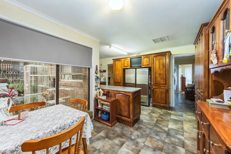 36 Tern Court, Melton VIC 3337, Melton - Thumbnail 4