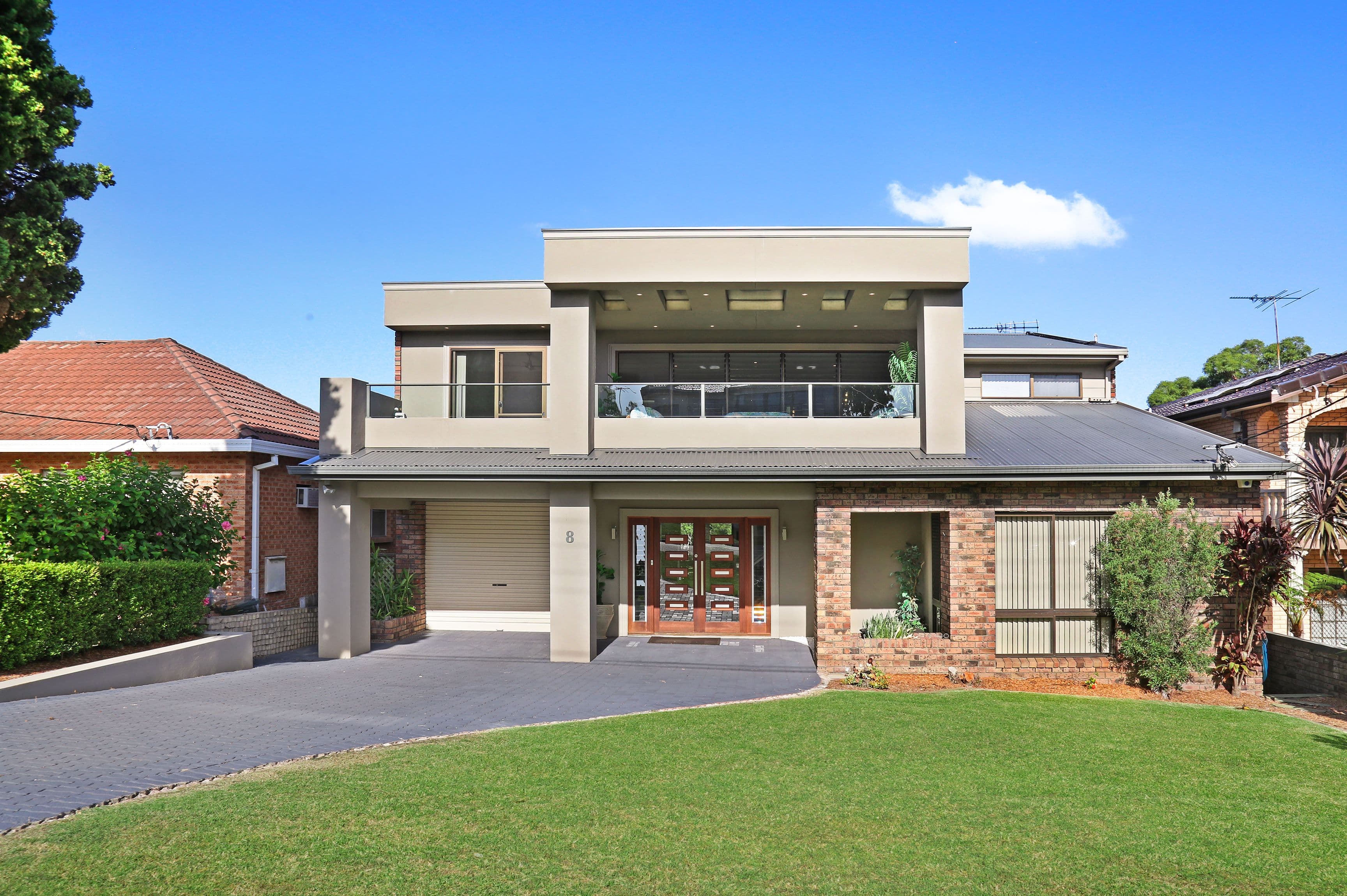 8 Craigholm Street, Sylvania - Image 1