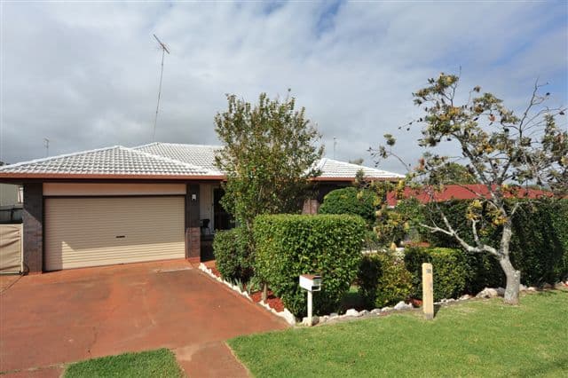 44 Ladner Street, DRAYTON QLD 4350, Drayton - Image 1