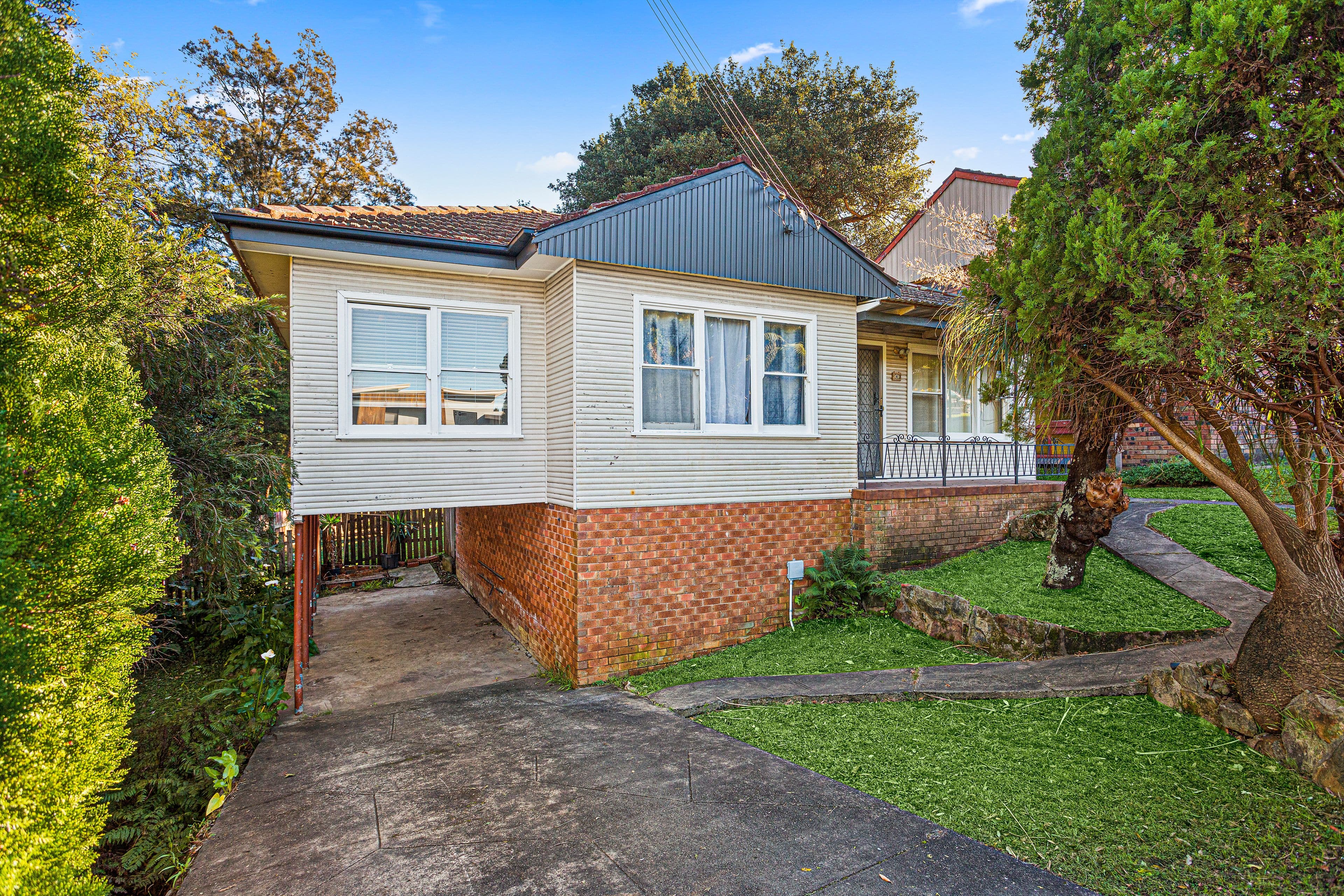 6 Pooraka Avenue, West Wollongong NSW 2500, West Wollongong - Thumbnail 2