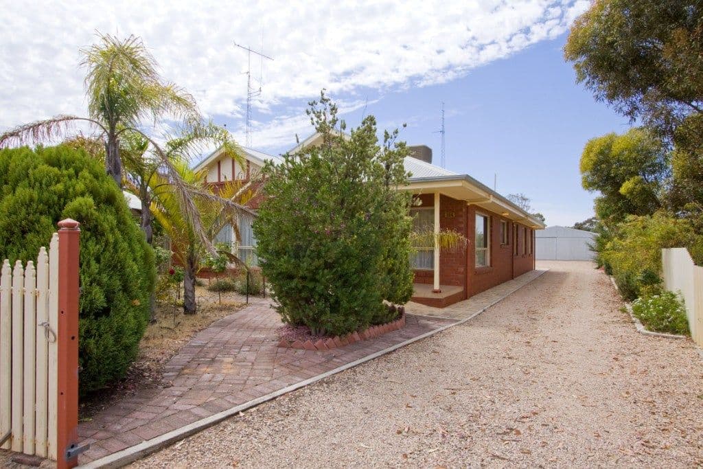 154 Coast Road, Moonta Bay SA 5558, Moonta Bay - Thumbnail 4