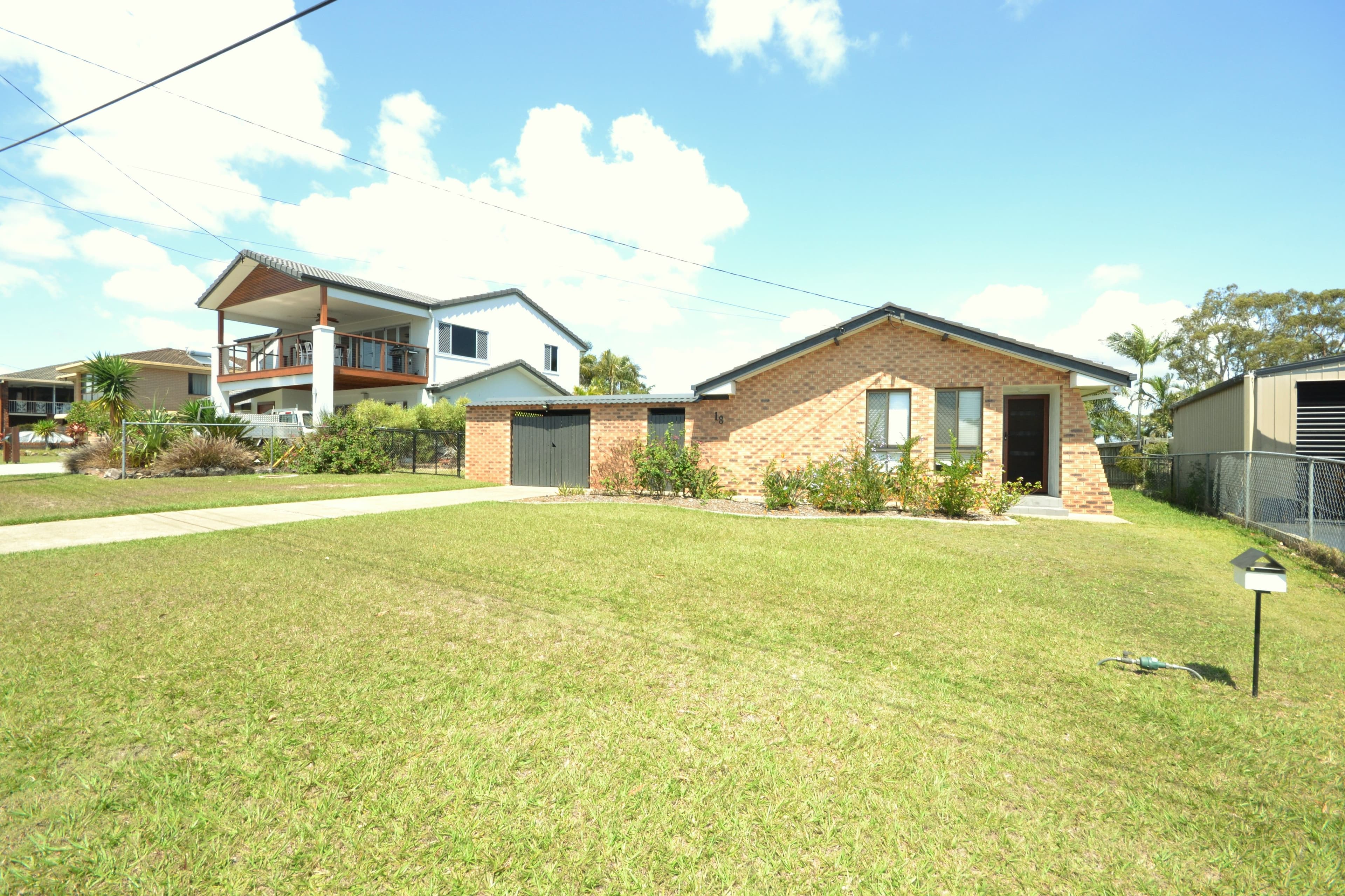 18 Lark Street, Birkdale QLD 4159, Birkdale - Image 1