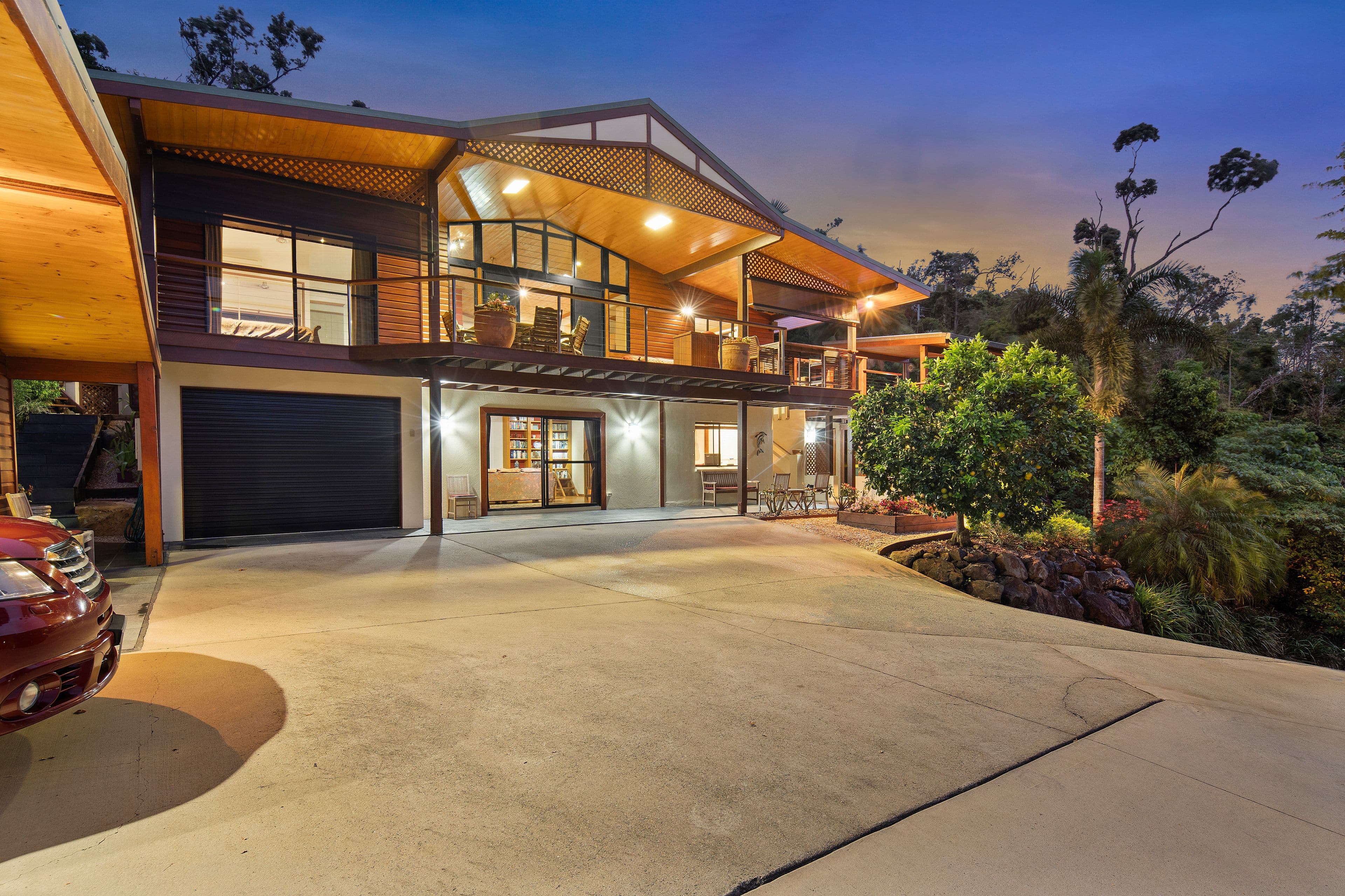 291 Paluma Road, Cannonvale QLD 4802, Cannonvale - Thumbnail 2