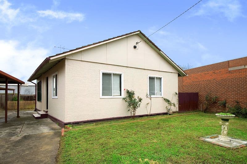 23 Enfield Avenue, PRESTON VIC 3072, Preston - Image 1