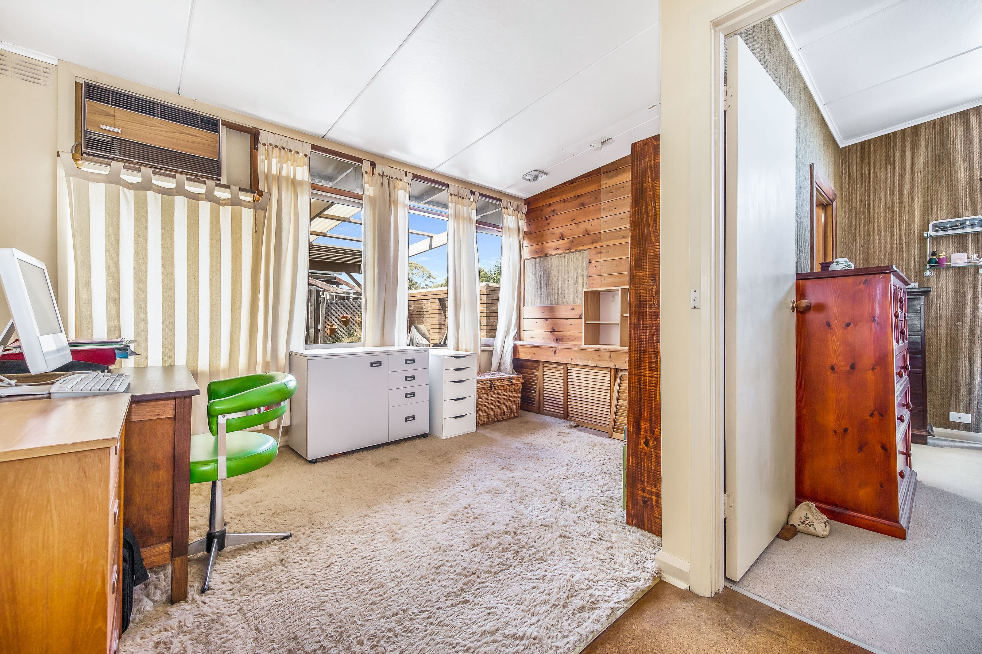 22 Johnson Drive, Glen Waverley VIC 3150, Glen Waverley - Thumbnail 5