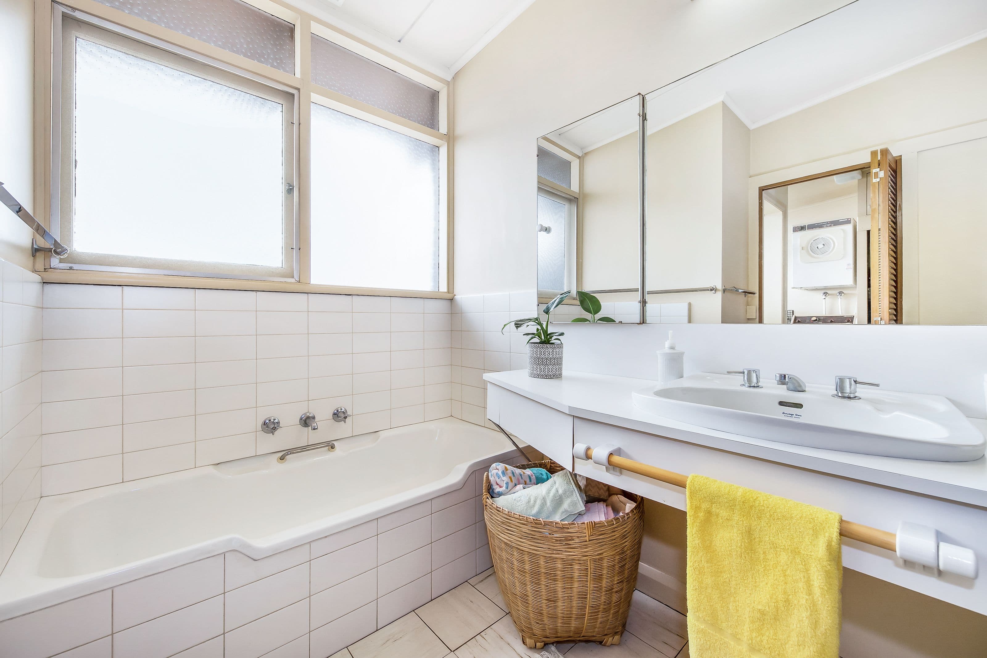 22 Johnson Drive, Glen Waverley VIC 3150, Glen Waverley - Thumbnail 7