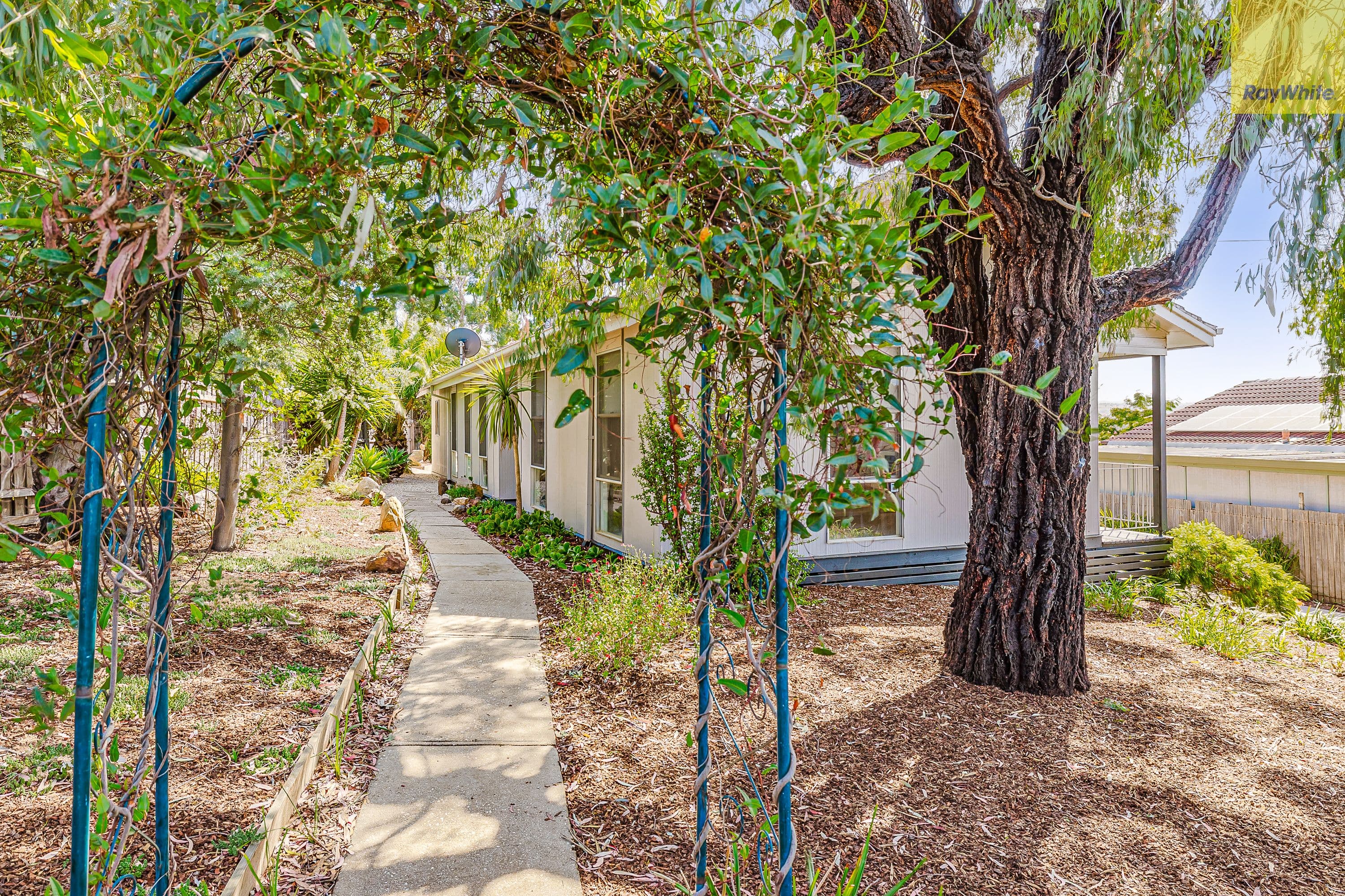 35 Lyle Street, Bacchus Marsh VIC 3340, Bacchus Marsh - Thumbnail 4