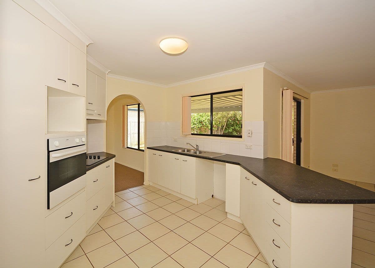 12 Pialba Downs Drive, Eli Waters QLD 4655, Eli Waters - Thumbnail 4