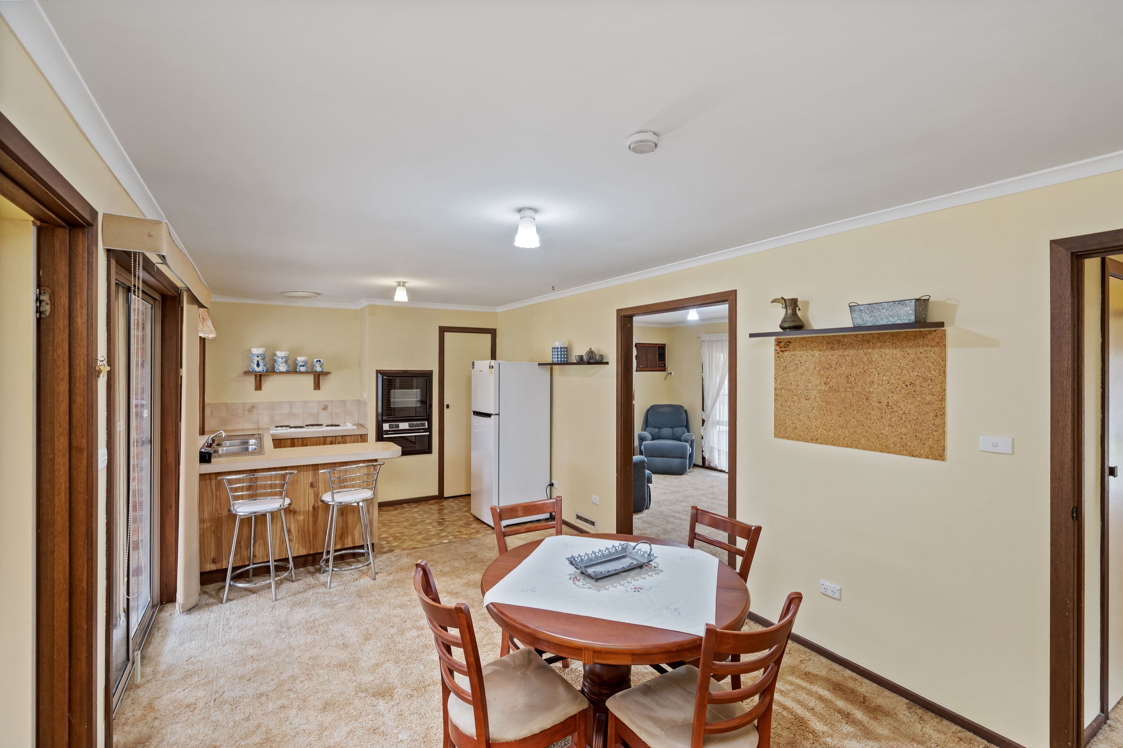 30 Incarnie Crescent, Wagga Wagga NSW 2650, Wagga Wagga - Thumbnail 3