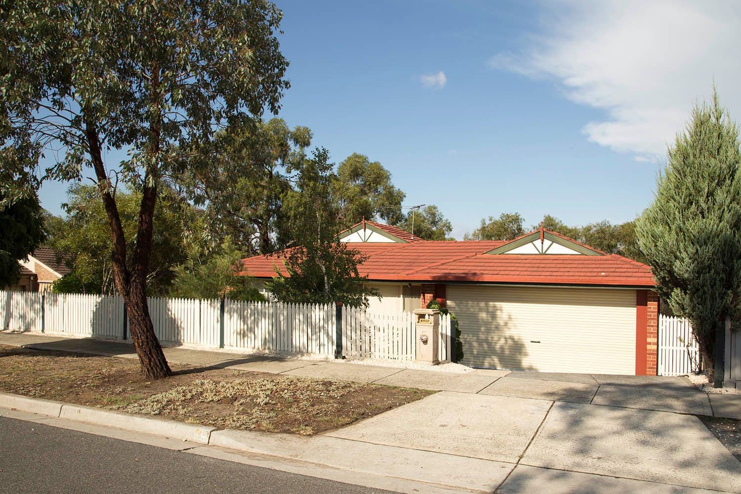 35 Lexton Drive, Langwarrin VIC 3910, Langwarrin - Image 1