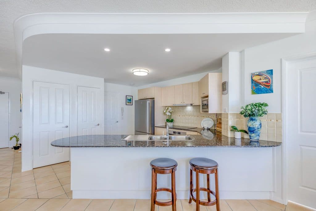 86 Duporth Avenue, Maroochydore QLD 4558, Maroochydore - Thumbnail 6