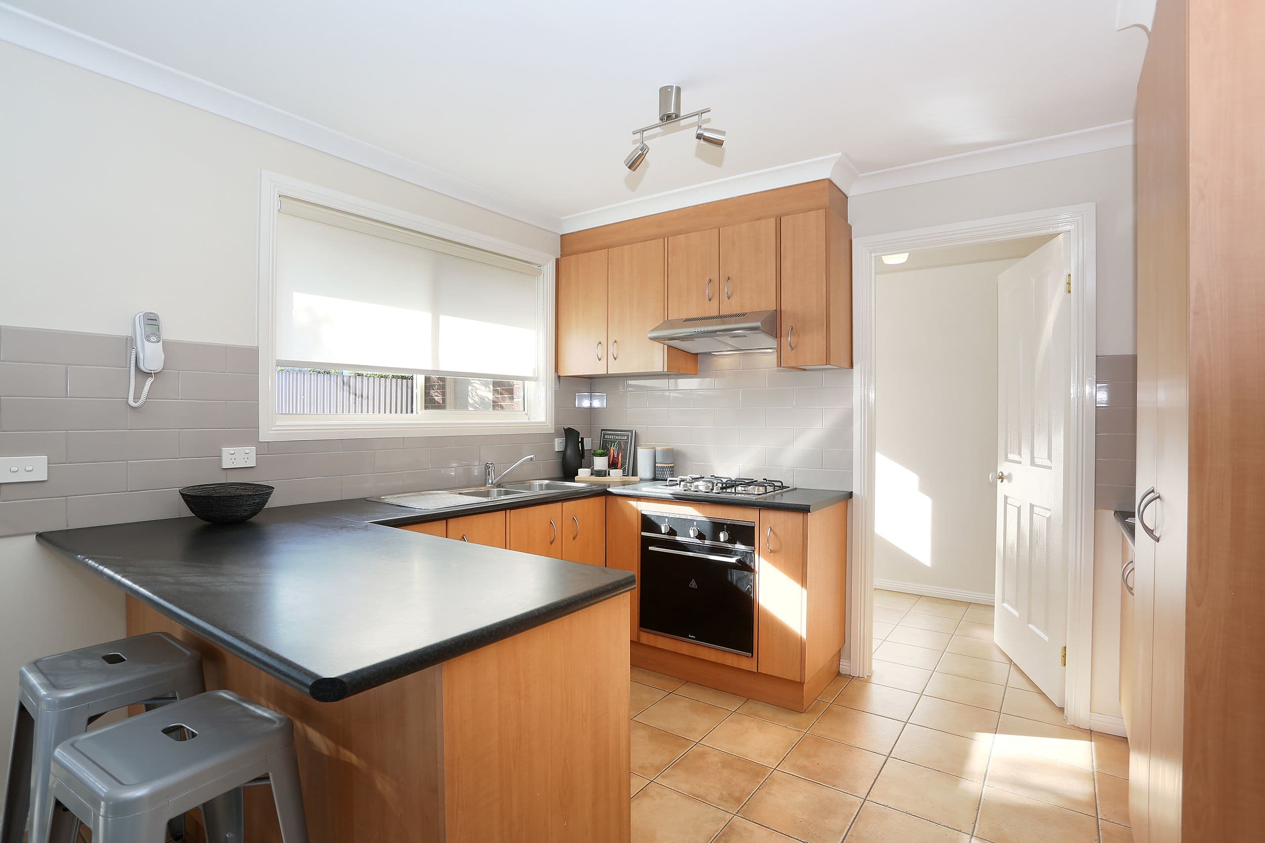 1-3 Newton Street, Thomastown VIC 3074, Thomastown - Thumbnail 2
