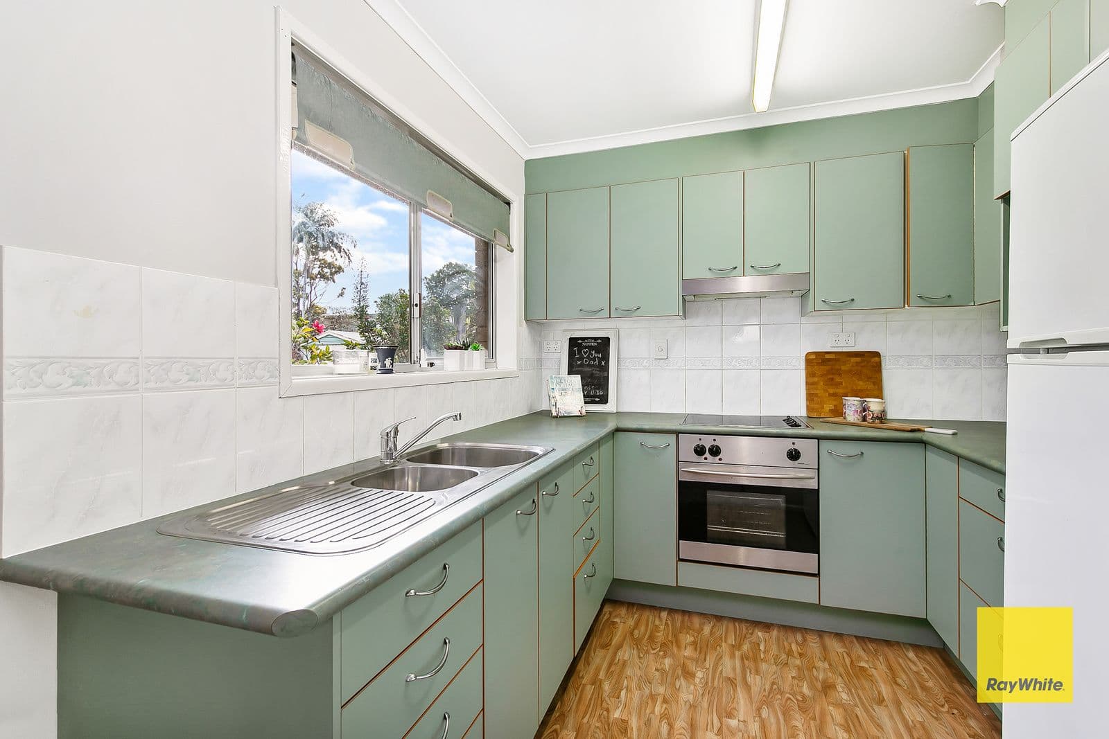 42 Myra Court, Birkdale QLD 4159, Birkdale - Thumbnail 6