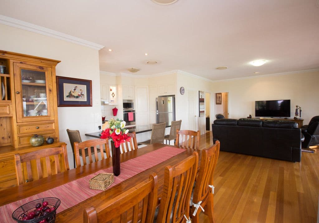 27 Windemere Terrace, Mount Lofty QLD 4350, Mount Lofty - Thumbnail 5