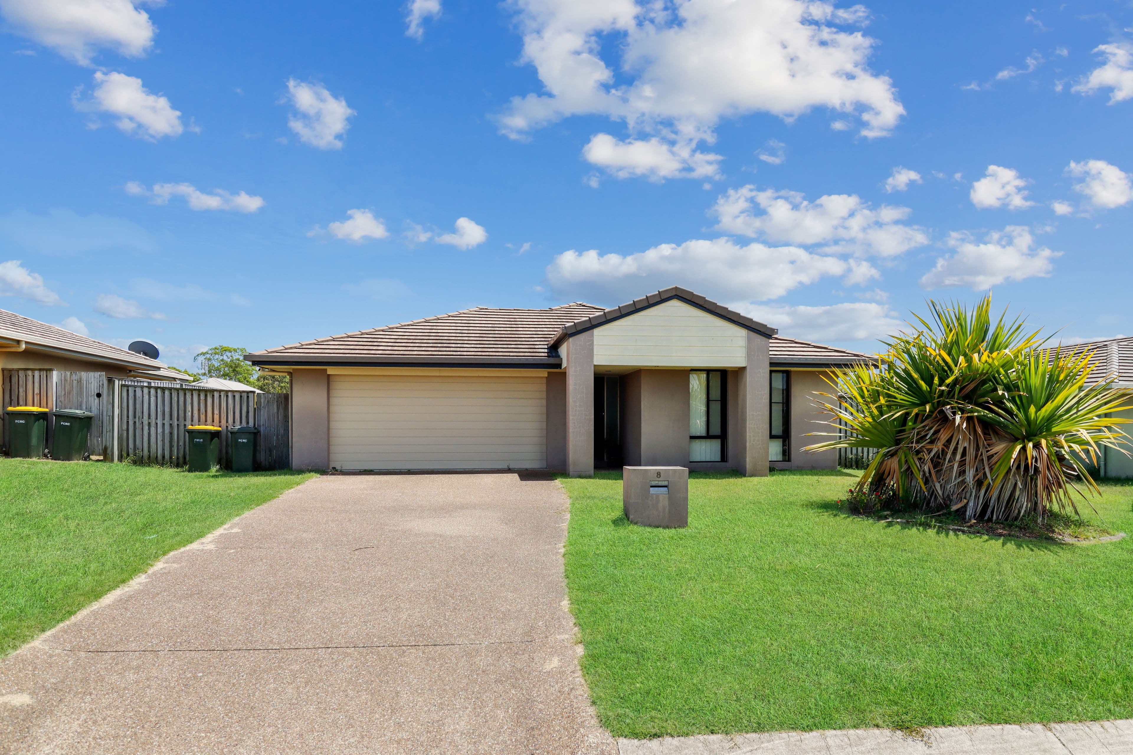 8 Parkhill Avenue, Wondunna QLD 4655, Wondunna - Image 1