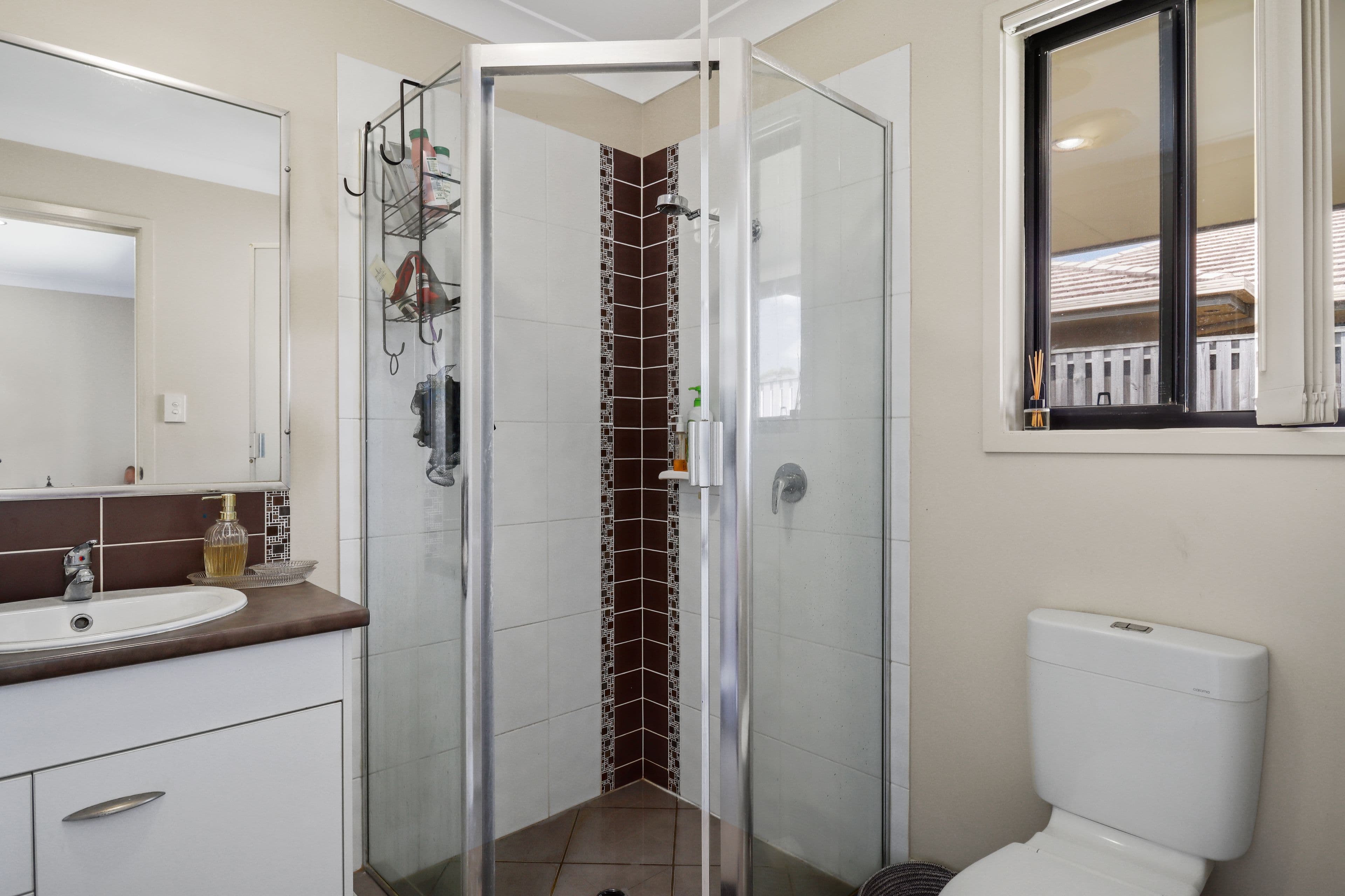 8 Parkhill Avenue, Wondunna QLD 4655, Wondunna - Thumbnail 6