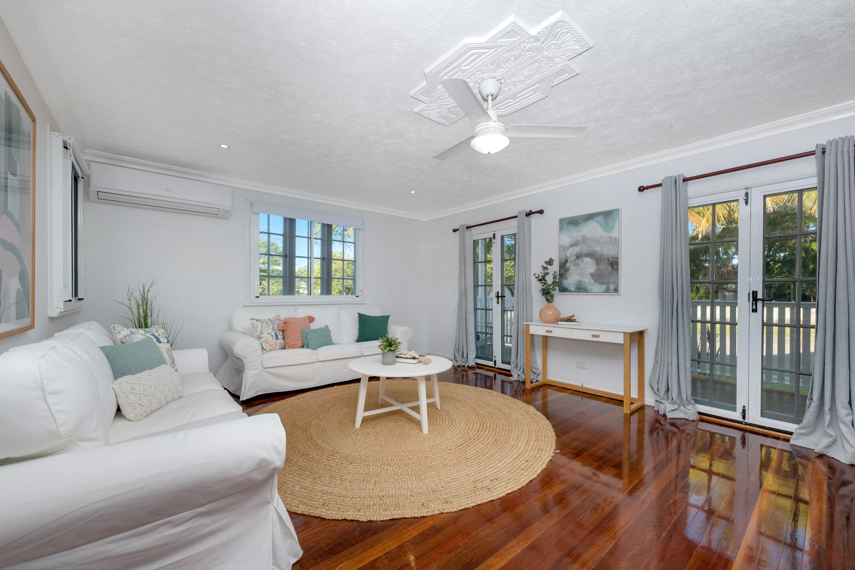 6 Whyte Street, Hermit Park QLD 4812, Hermit Park - Thumbnail 2