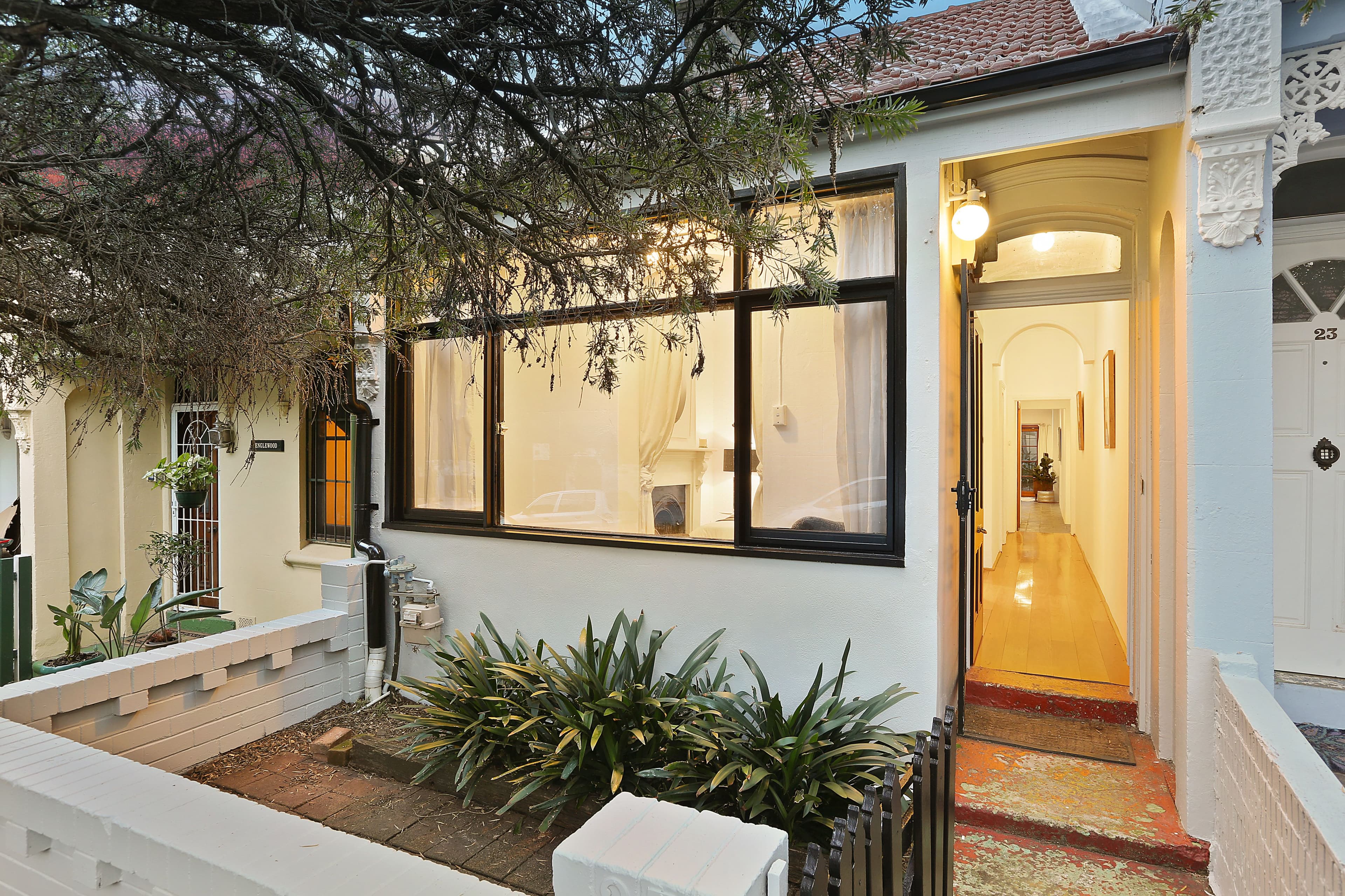 25 Margaret Street, Newtown - Image 1