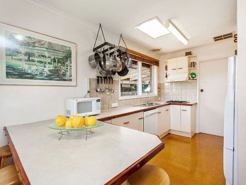 284 Spring Road, DINGLEY VILLAGE VIC 3172, Dingley Village - Thumbnail 6