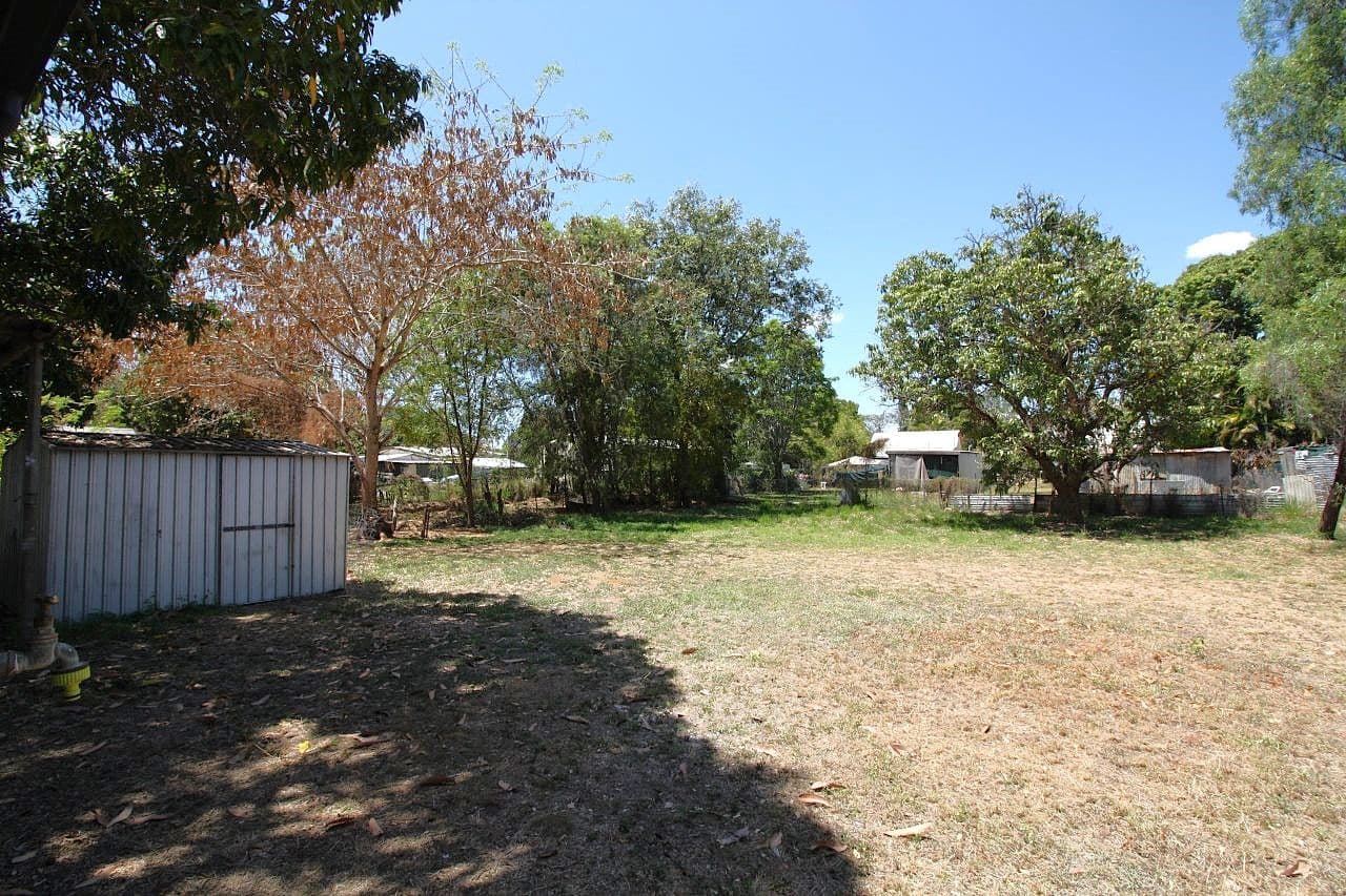 53 Stubley Street, CHARTERS TOWERS CITY QLD 4820, Charters Towers City - Thumbnail 4