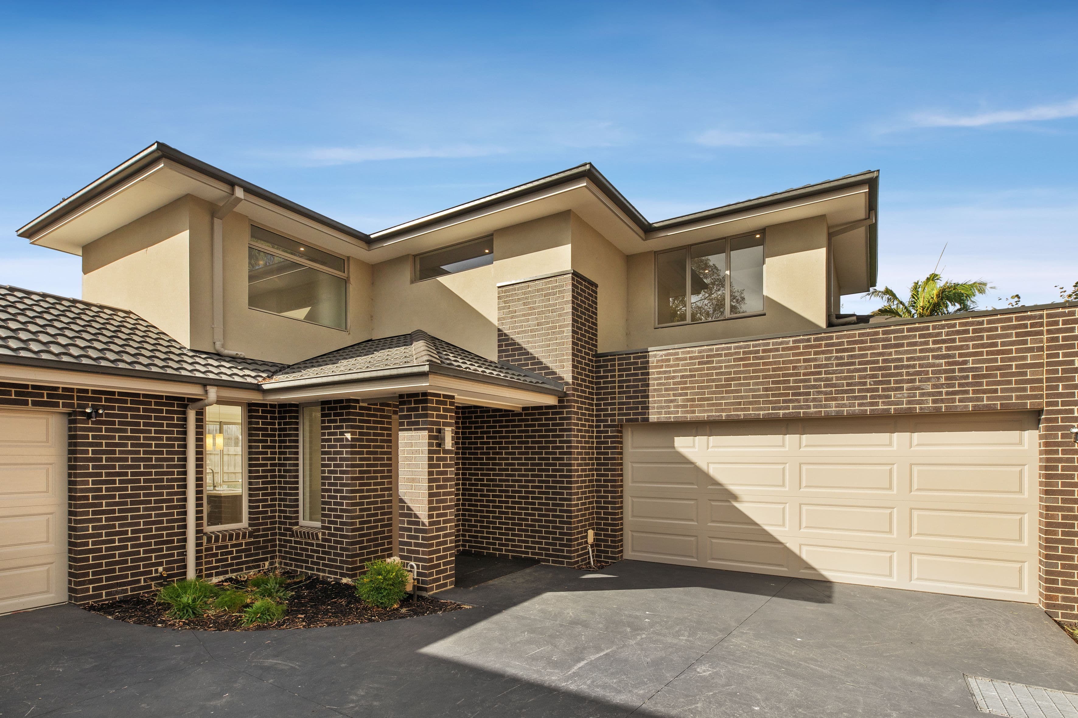 34 Kirstina Road, Glen Waverley VIC 3150, Glen Waverley - Image 1