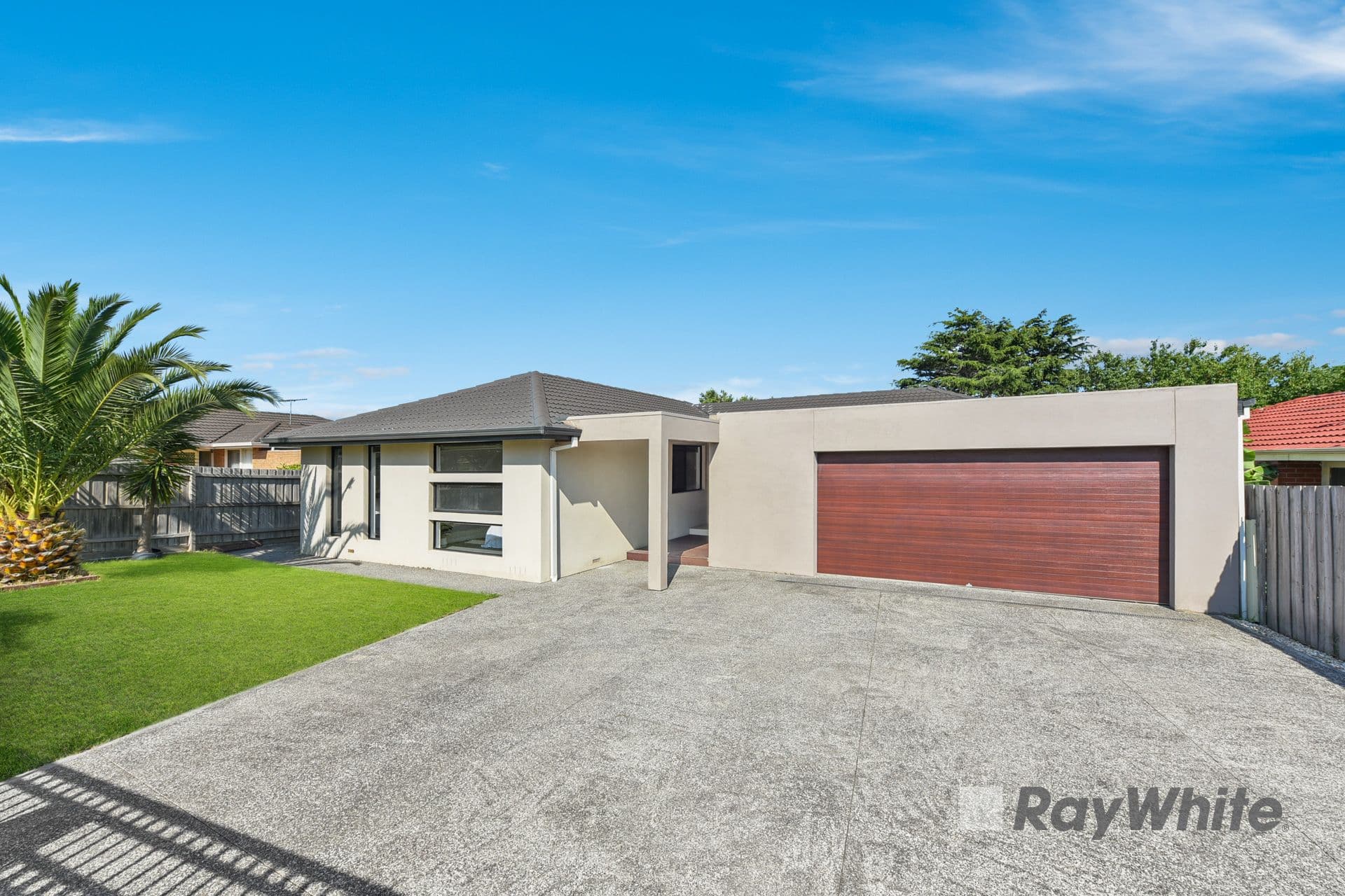 15 John Fawkner Drive, Endeavour Hills VIC 3802, Endeavour Hills - Thumbnail 2