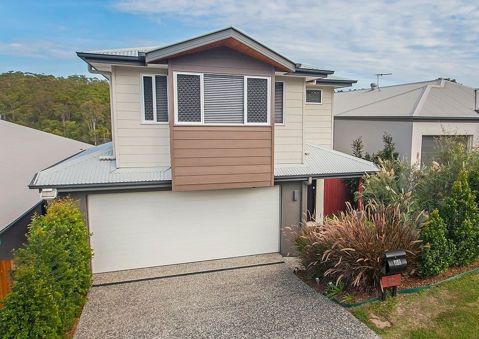 56 Waterside Drive, SPRINGFIELD LAKES QLD 4300, Springfield Lakes - Thumbnail 2