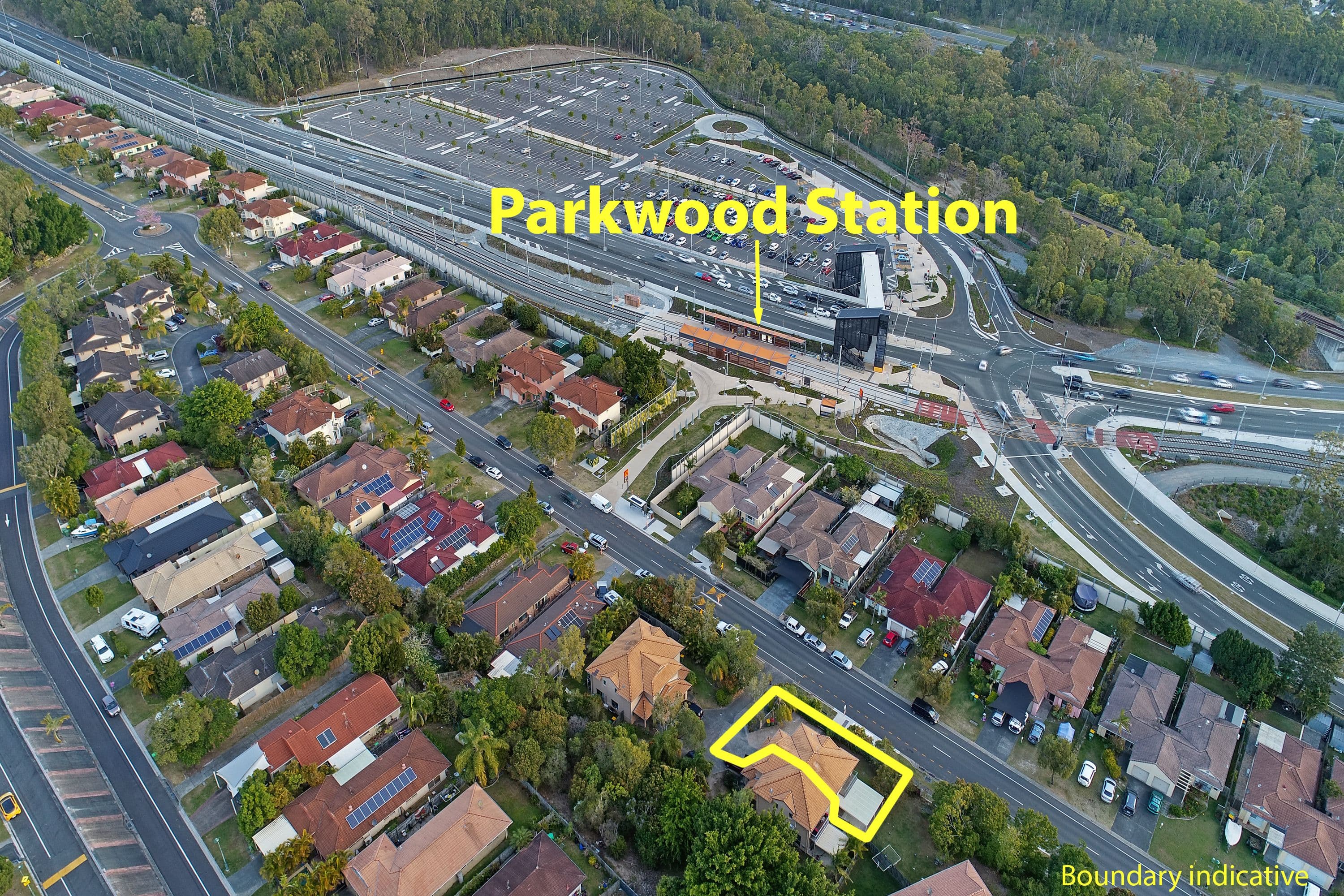 121 Greenacre Drive, Parkwood QLD 4214, Parkwood - Thumbnail 2