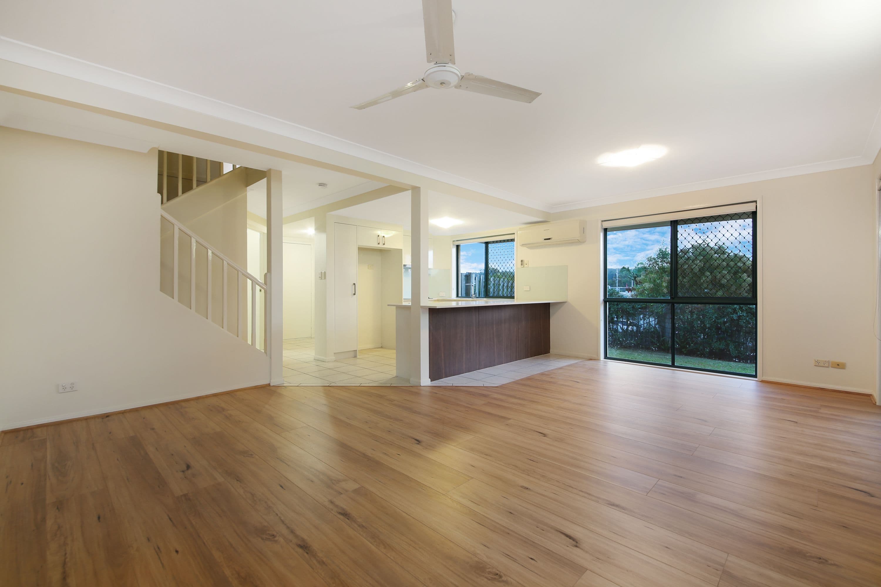 121 Greenacre Drive, Parkwood QLD 4214, Parkwood - Thumbnail 5