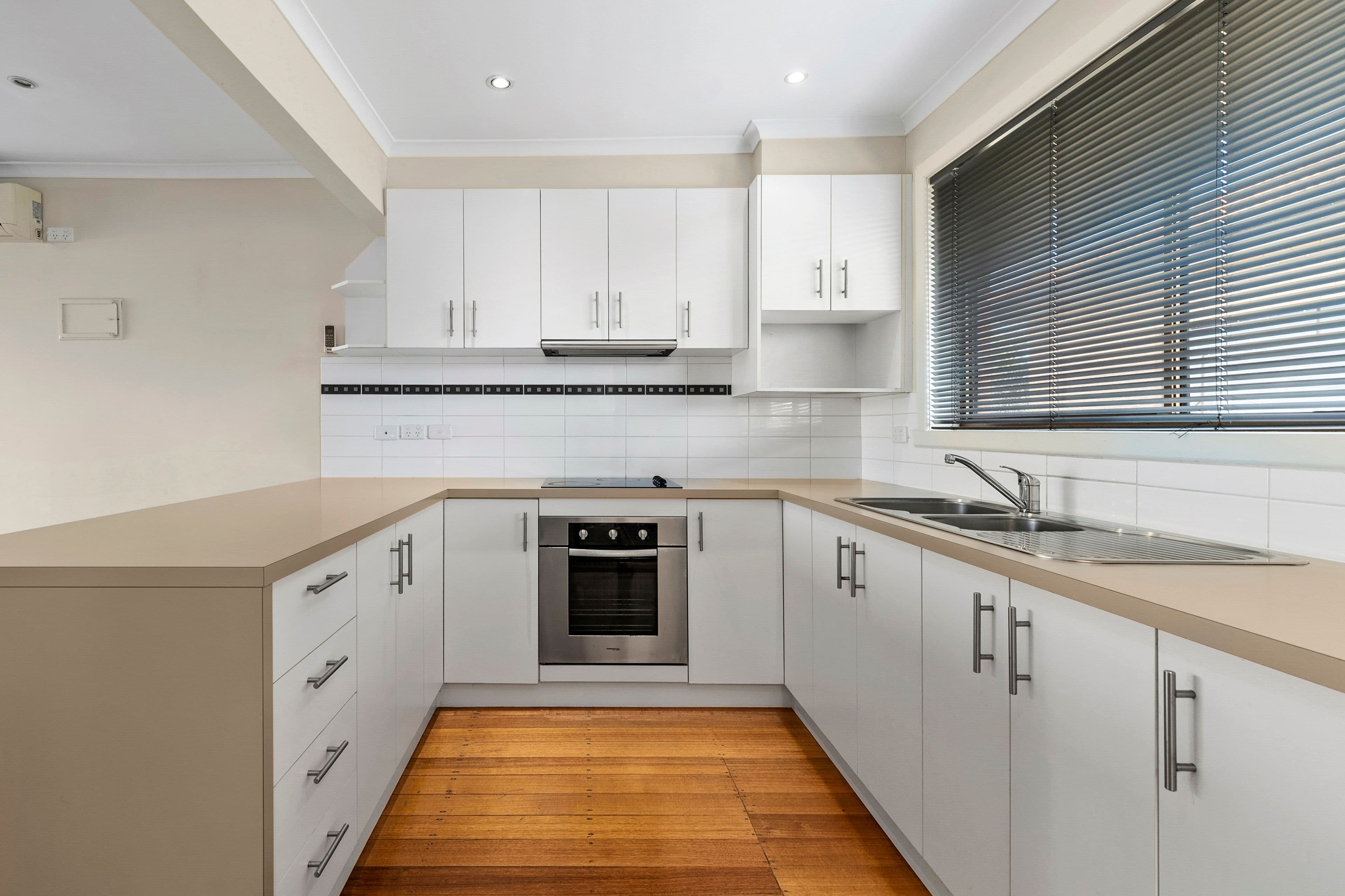33 Libau Avenue, Bell Park VIC 3215, Bell Park - Thumbnail 2