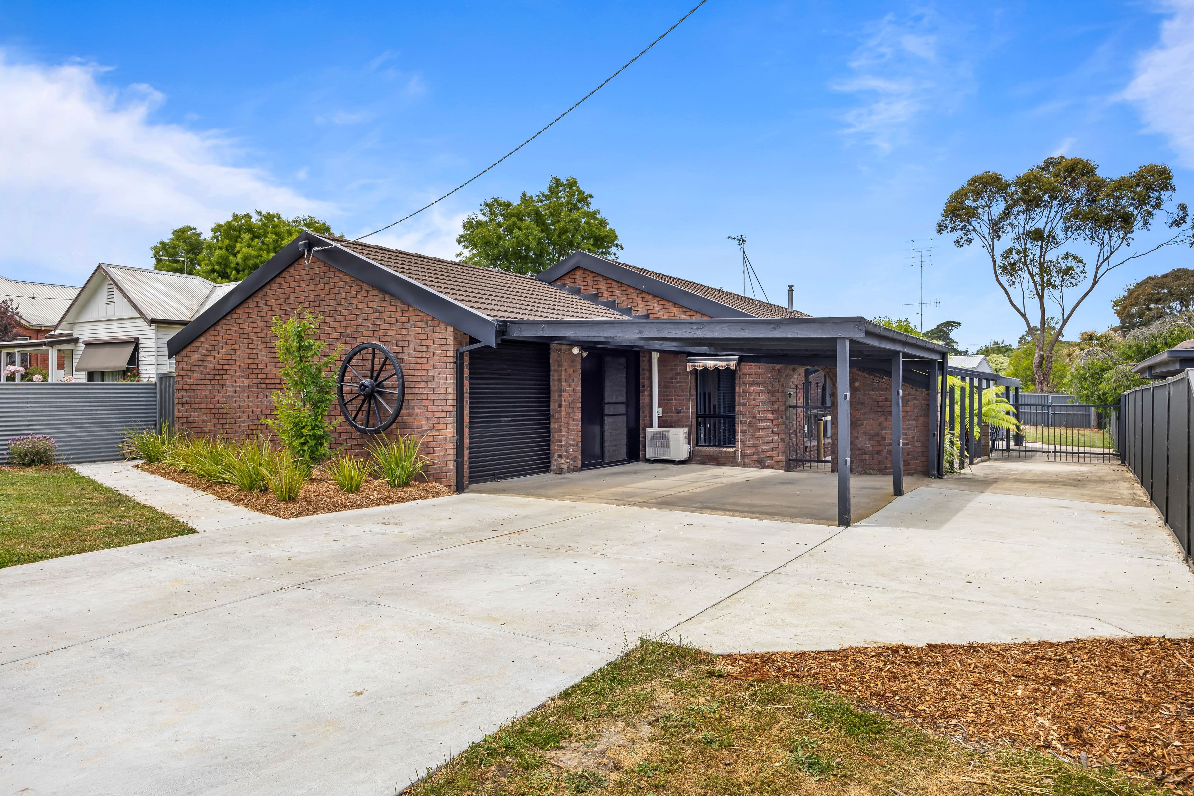 77 Vale Street, Alfredton VIC 3350, Alfredton - Image 1