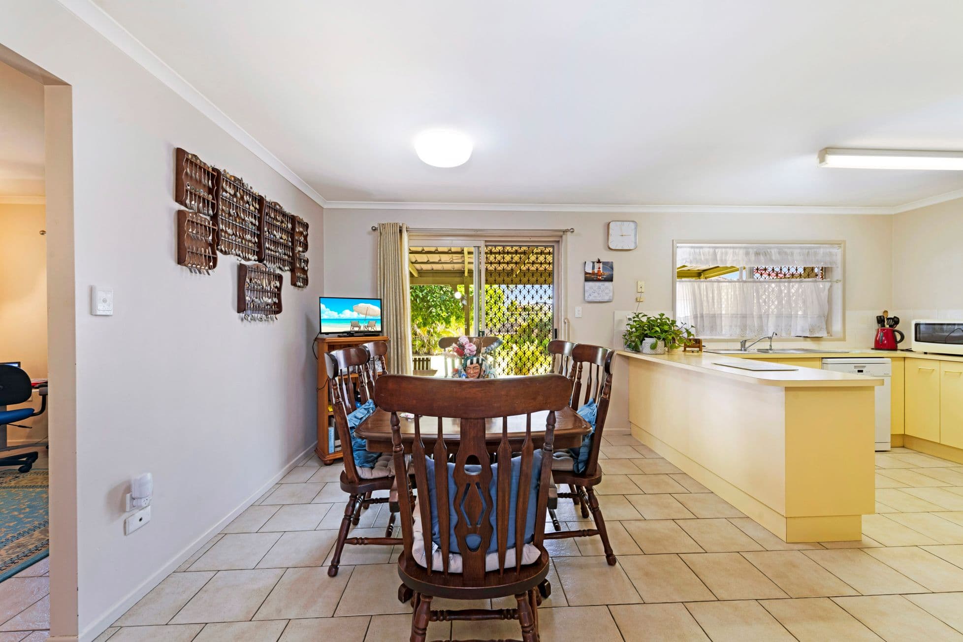 2A Leeson Street, Svensson Heights QLD 4670, Svensson Heights - Thumbnail 5