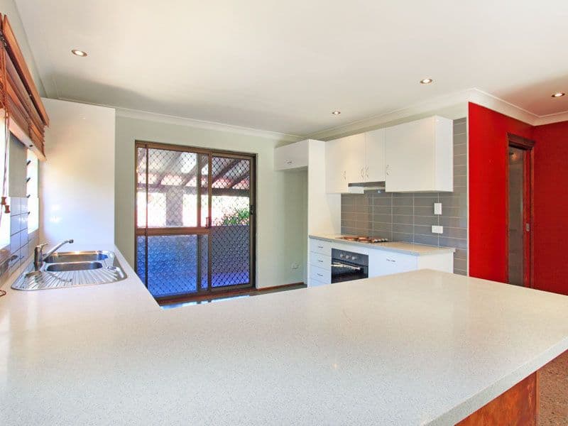 2 Ulm Place, Worongary QLD 4213, Worongary - Thumbnail 2