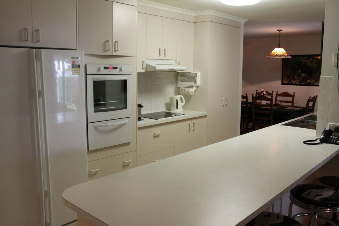 84 Booth Avenue, TANNUM SANDS QLD 4680, Tannum Sands - Thumbnail 5