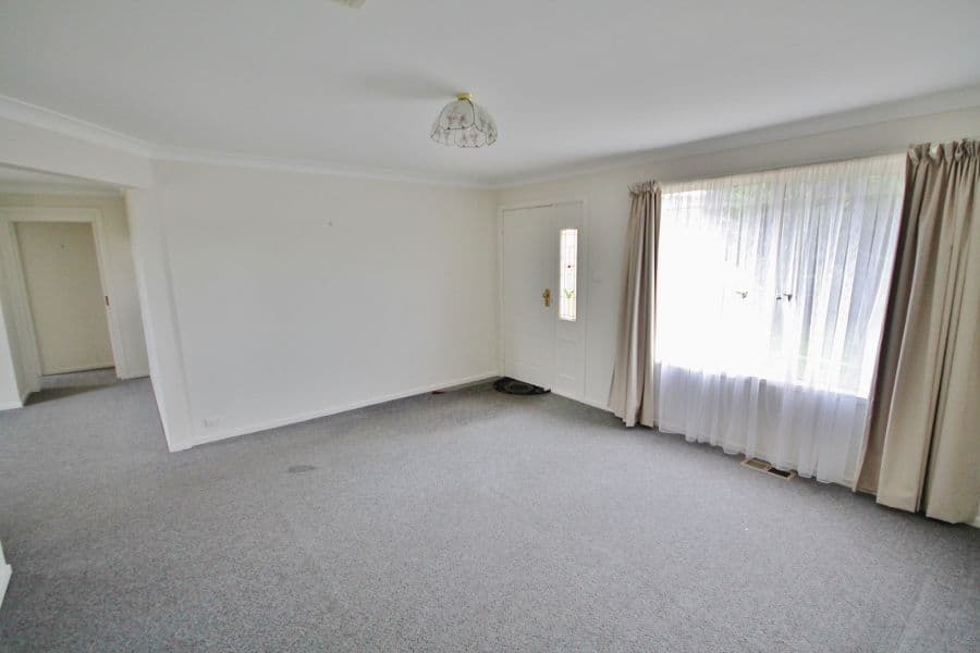 1 Brocade Place, YOUNG NSW 2594, Young - Thumbnail 5