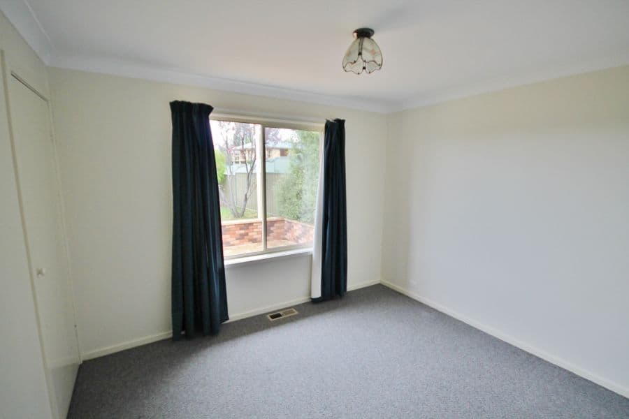 1 Brocade Place, YOUNG NSW 2594, Young - Thumbnail 7