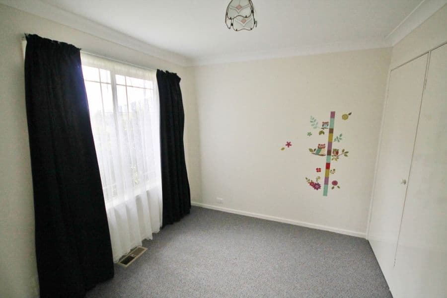 1 Brocade Place, YOUNG NSW 2594, Young - Thumbnail 8