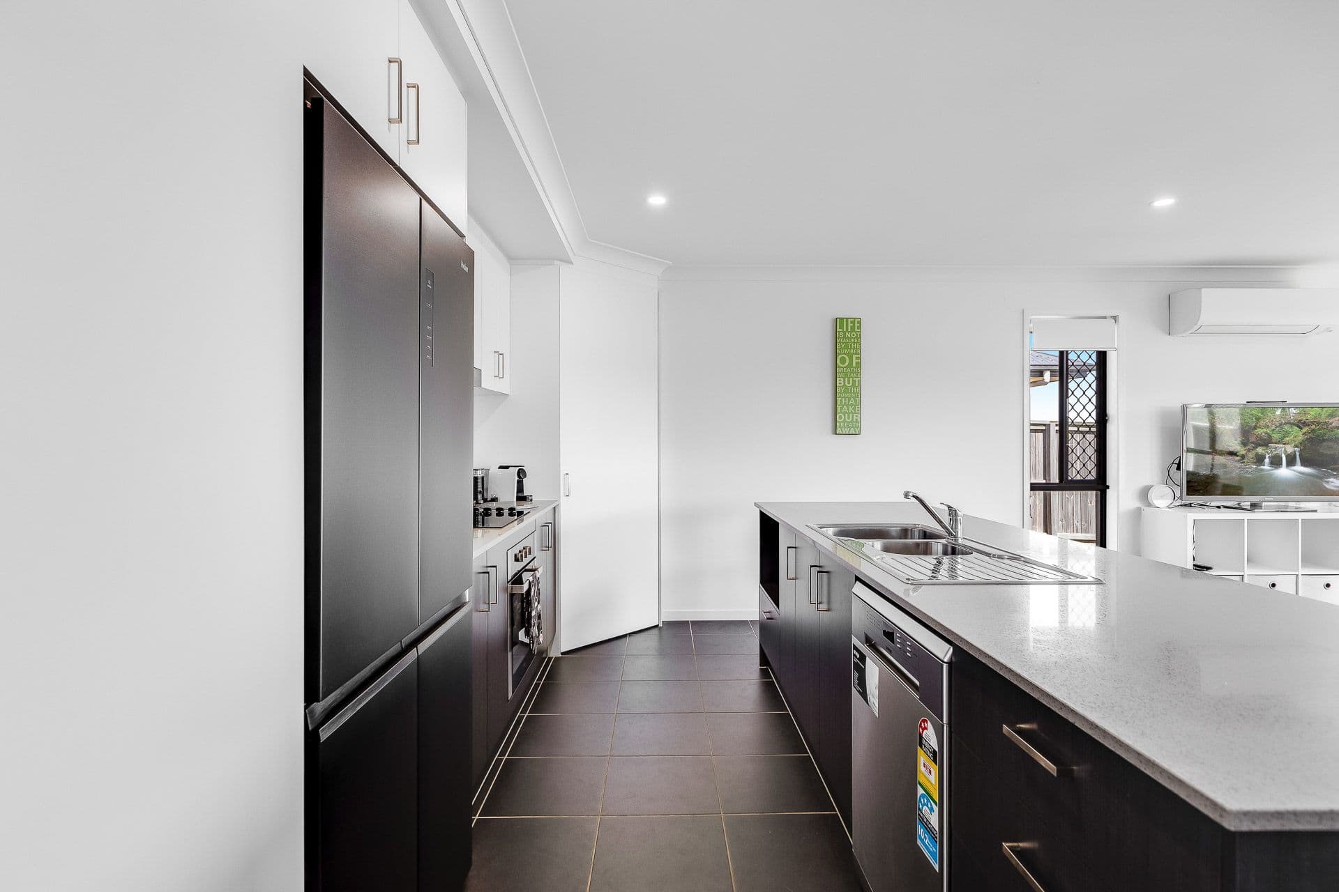 31 Tallowwood Boulevard, Cotswold Hills QLD 4350, Cotswold Hills - Thumbnail 3