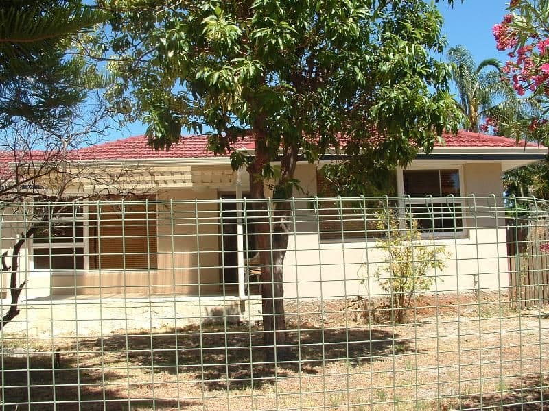 3 Lyne Street, GOSNELLS WA 6110, Gosnells - Thumbnail 2